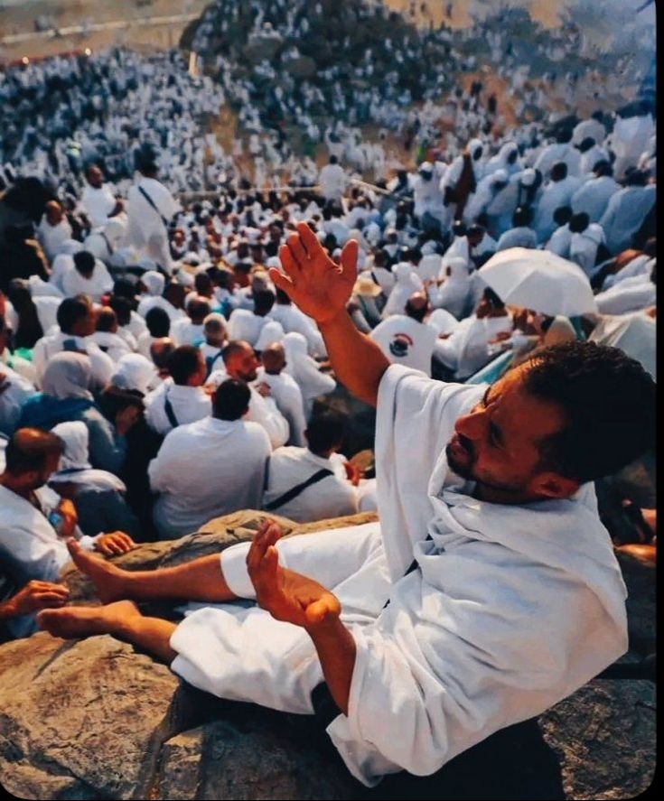 دوعا و نزا و پاڕانەوە لە ڕۆژی عەڕەفەدا