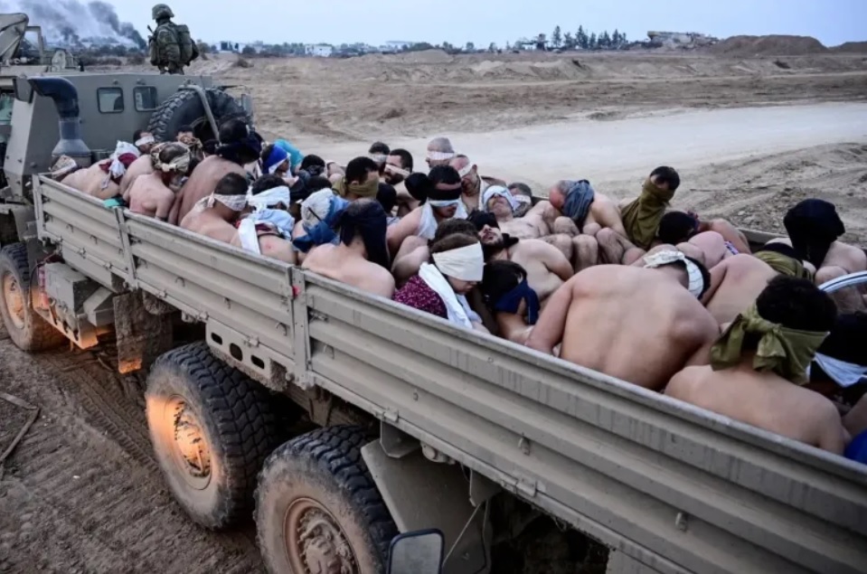 إسرائيل تعتقل 2600 فلسطيني من غزة (رويترز)